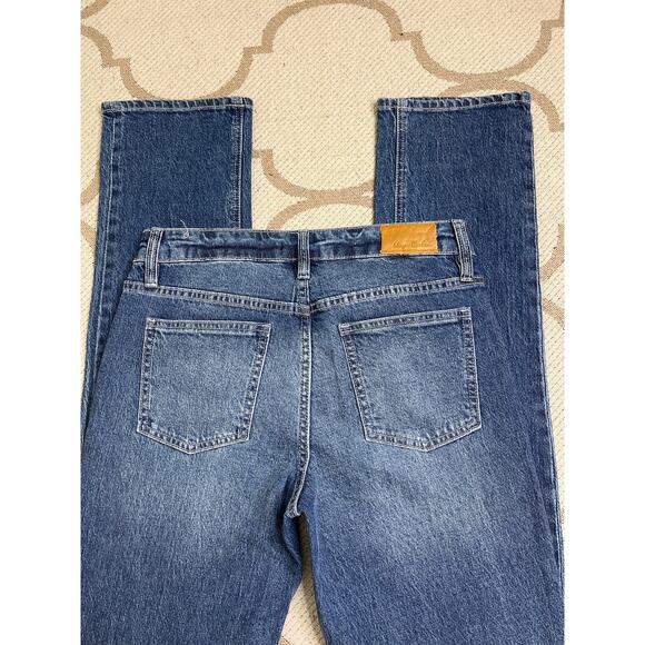 Unpublished Jeans GEORGIA Mid Rise Straight Blue Jeans, MSRP $115, size 26 - Picture 4 of 13
